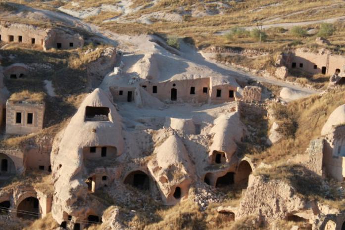 Ihlara Valley & Derinkuyu Underground City Tour