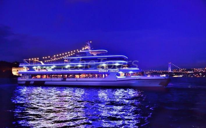 Dinner Cruise On The Bosphorus