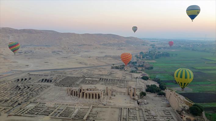 Hot Air Balloon Ride Tour in Luxor