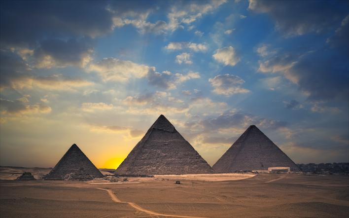 Giza Pyramids & Sakkara Tour From Alexandria Port