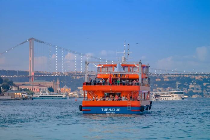 Dinner Cruise Tour on Bosphorus, Turkish Night Tour in Istanbul