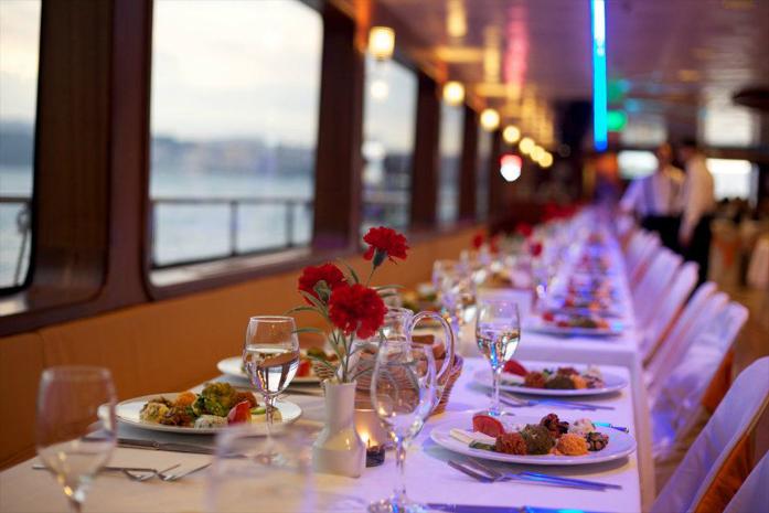 New Year's Eve Dinner Cruise Party in Istanbul