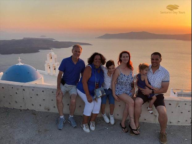 Santorini Personalized Tour (6 Hours)