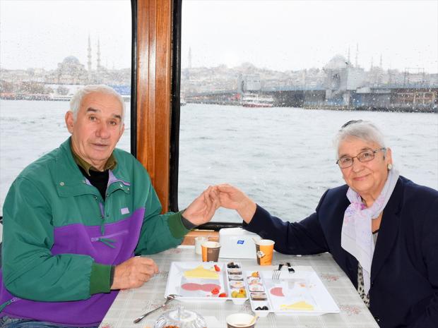 Bosphorus Tour by Boat (With Breakfast)