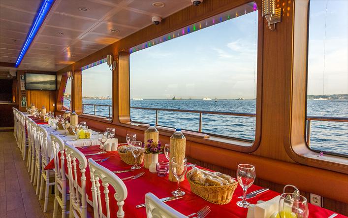 Dinner Cruise Tour on Bosphorus, Turkish Night Tour in Istanbul