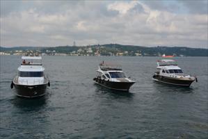 Private Bosphorus Cruise with Luxury Yacht in Istanbul