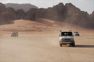 Wadi Rum Jeep Ride Tour (2 Hours)