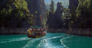 Green Canyon Boat Trip