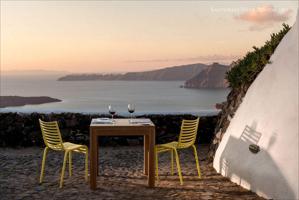 Small Group Santorini Wine Tasting (Sunset Tour)